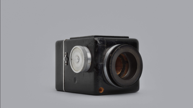 Screen Shot 2019-06-04 at 10.32.28 First Hasselblad camera